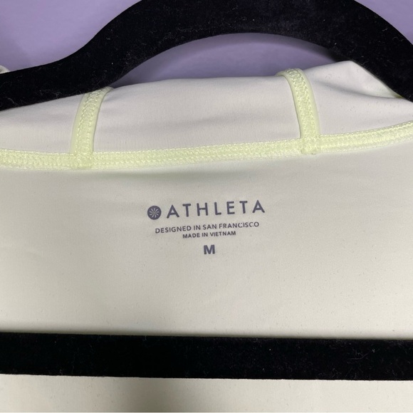 Athleta Pacifica II Hybrid Half Zip jacket, Alluring Yellow SIZE M #531169 - Picture 8 of 16